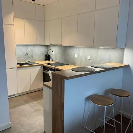 Sky Tower Self Check In 1 Bedroom Apartment Rzeszów Exterior foto